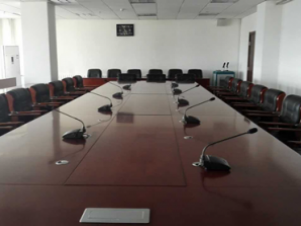 内蒙古某地方政府会议室